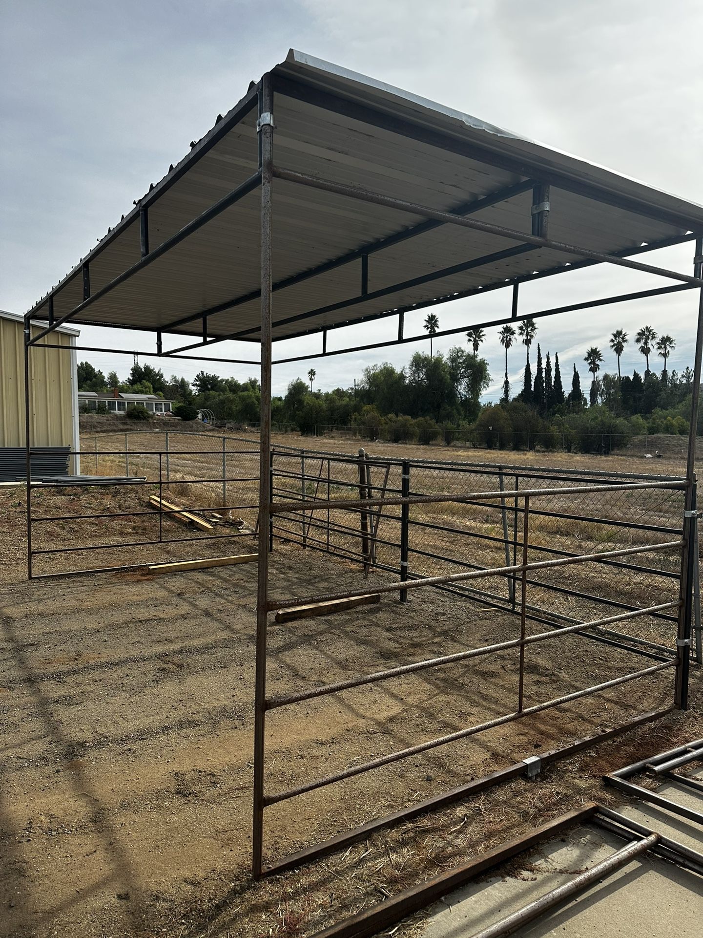 Horse Stall Cover Shelter 10x20 for Sale in Riverside, CA OfferUp