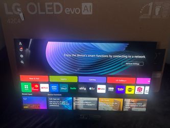 LG 4K OLED evo AI 42 Inch TV (120 Hz) Excellent/Like New Condition