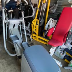 Precor 556i Elliptical Commercial Grade Incline Decline 
