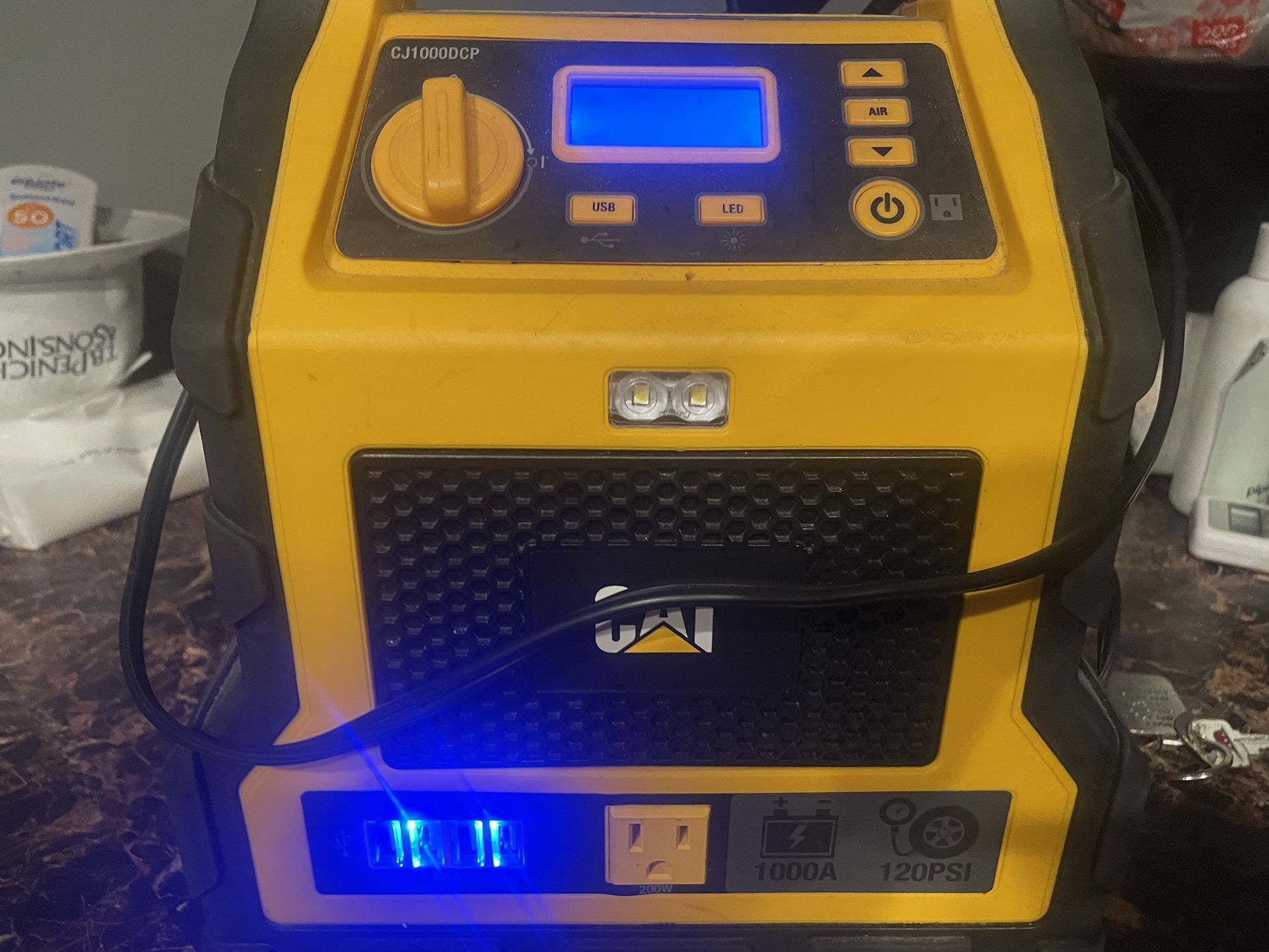 CAT 1200 Peak AMP Digital Jump Starter (Including Air Tire Compressor)
