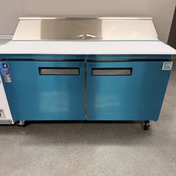 Commercial Prep Table