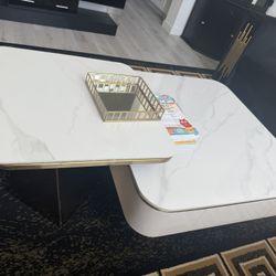 Nesting Coffee Table 