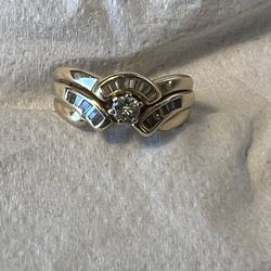 14k Gold Diamonds Ring Size 7 (👉 Firm Price 👈)