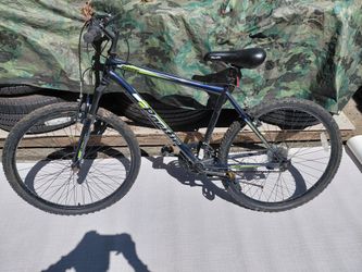 Rook pacific 26 mountain bike