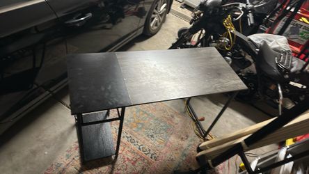 $45 OBO: Simple computer desk for student kid. Dimensions are 29” H x 19 3/4” D x 47 1/4” L