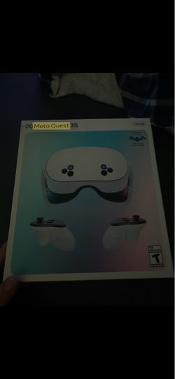 Oculus Meta Quest 3s With Batman Included* Also 2 Other Games