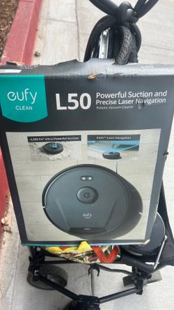 Suction robotic vacuum