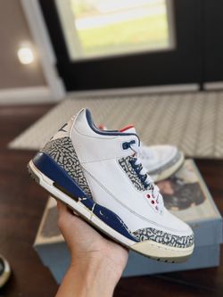 7/10 2018 Jordan 3 ‘True blue’ size 8