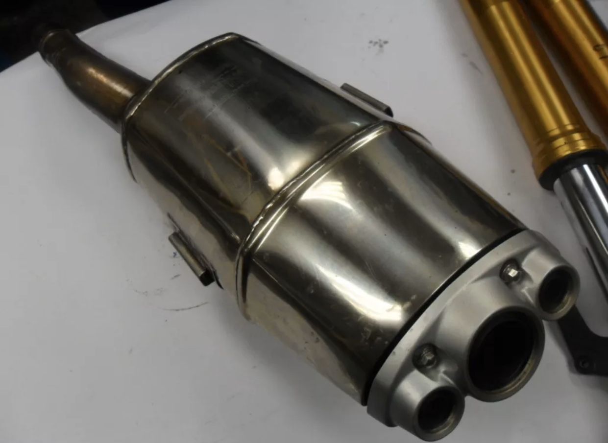 OEM TRIUMPH DAYTONA 675 MUFFLER