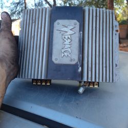 Working Little Car Subwoofer Amp 