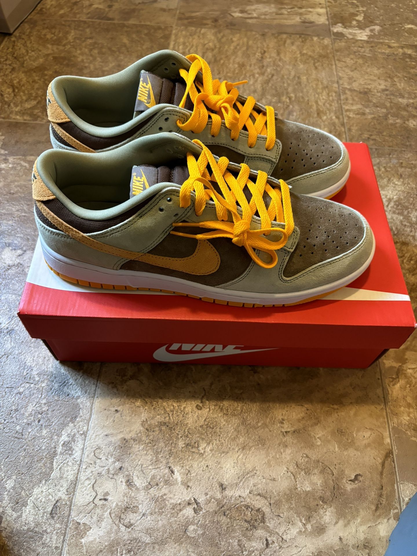 Nike Dunk Low Dusty Olive 10M