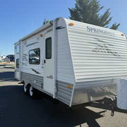 2010 Keystone Springdale 23ft travel trailer roof, air and awning