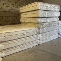 King Size Luxury Mattress - Hybrid Mattress Medium Firm 