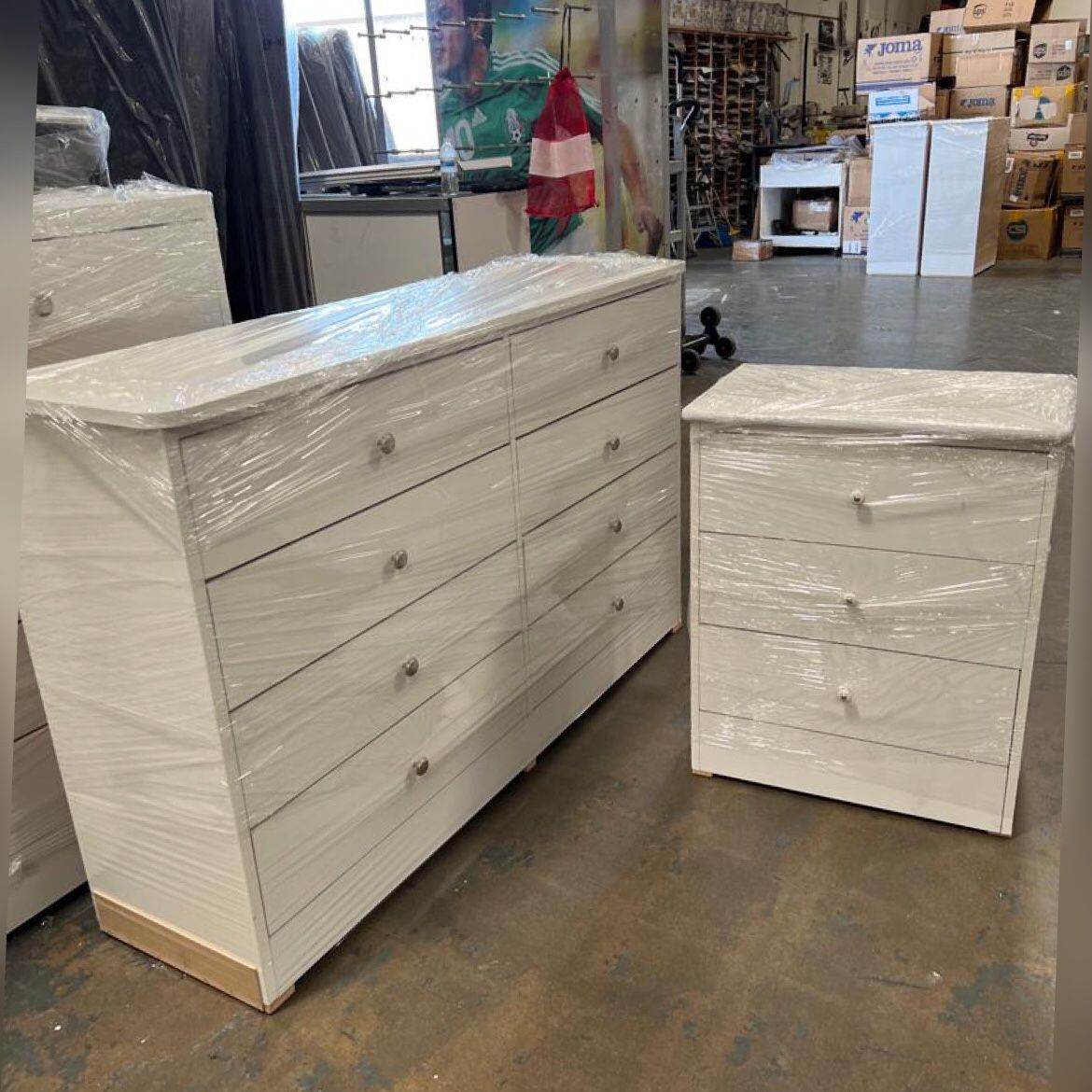 Set Dresser