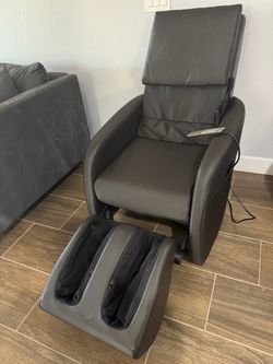 OSIM massage chair