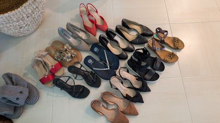 Ladies shoes sizes 8 and 7.5 like new or brand new $15 and up