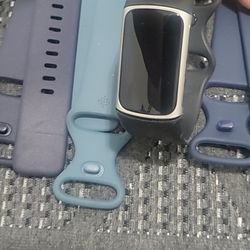 Fit Bit Charge 5, Stylish Like New  