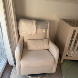 Nursery Rocking chair