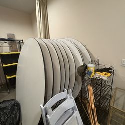 6 Foot Round Event Tables 