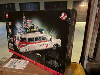 Lego Ghostbusters Ecto-1 10274
