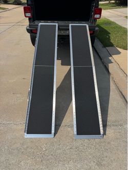 Portable aluminum ramps 7ft