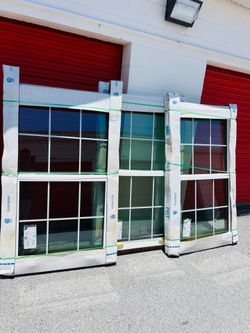 PGT Hurricane Impact Window 36x62 each$380