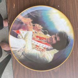 Elvis Plate
