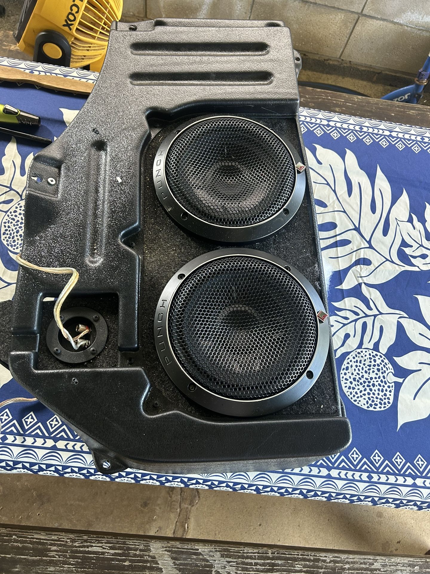 2 8” Rockford Subwoofers (shallow)