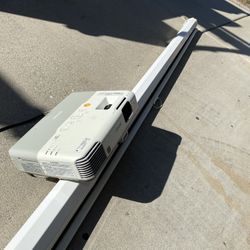 Projector With Screen