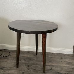 Black Side Table