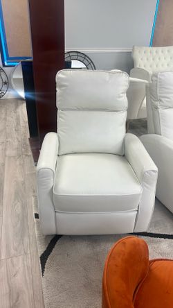 Two White leather recliners