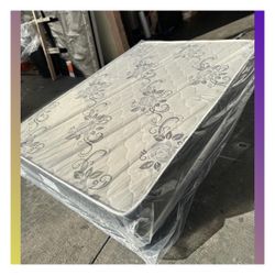 Queen size mattress / Colchon