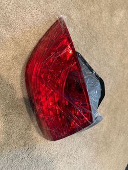 Car Tail Light - Honda Inspire Driver Side Left - Stanley P5862 - Brand New