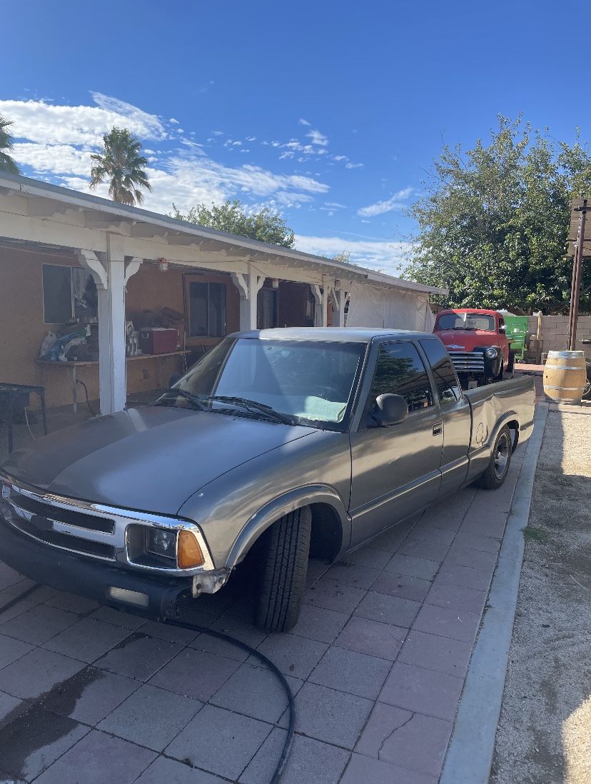 2002 Chevrolet S-10