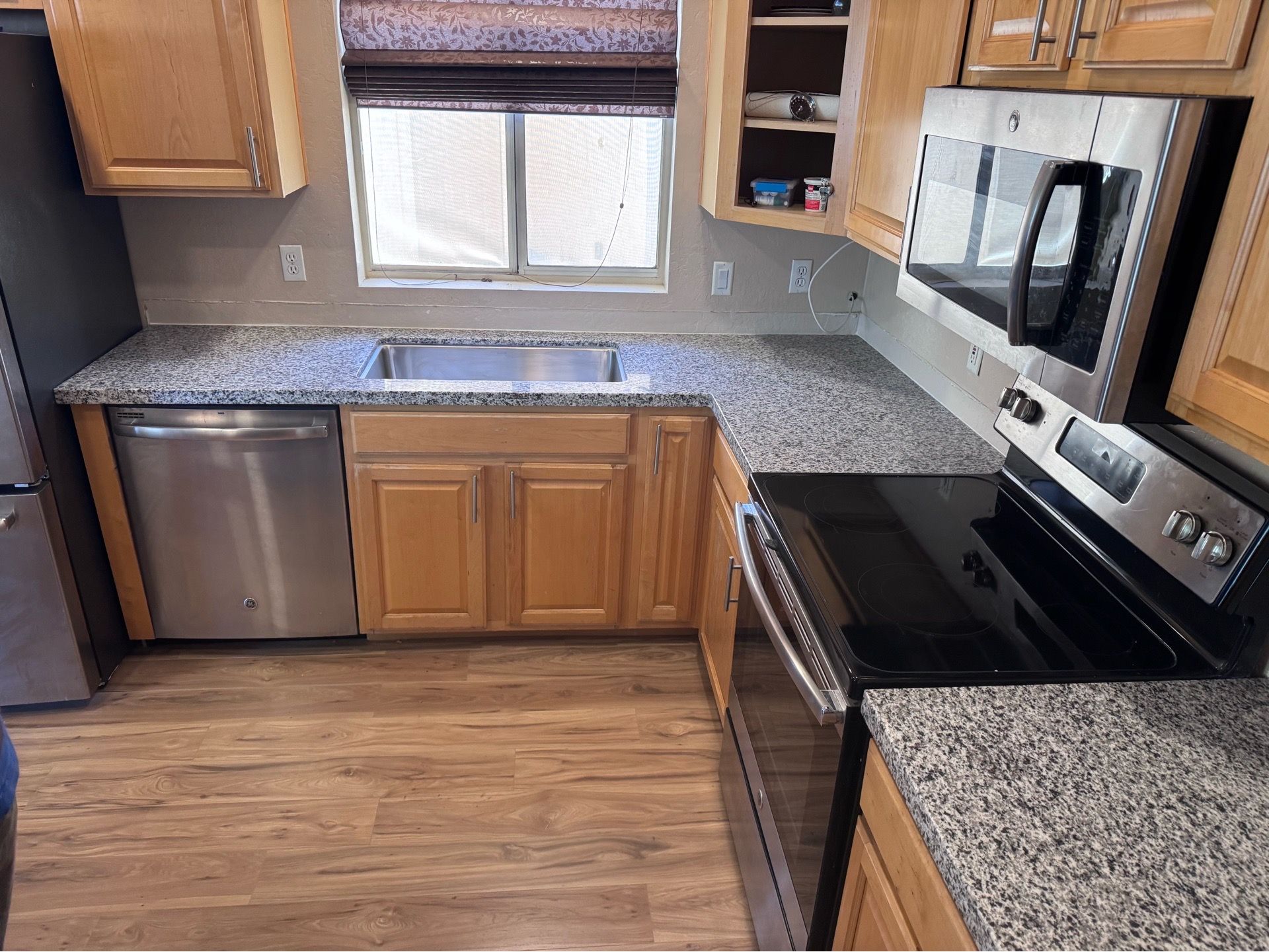 ***Tempe $1999 Full Granite kitchen countertops