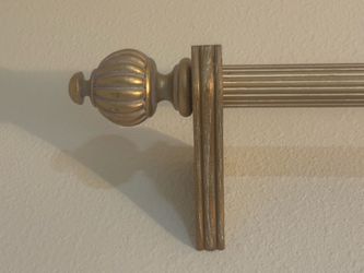 Curtains rod