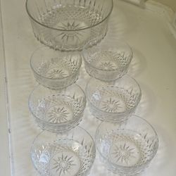 1 Large Decorative Glass Serving Bowl, With 6 Matching Smaller Bowls