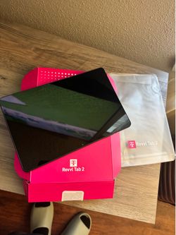 T-Mobile Revvl Tab 2 like new