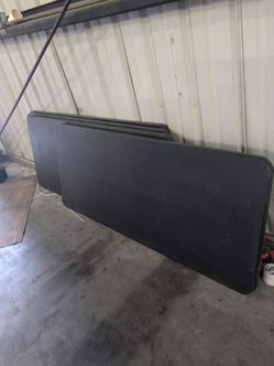 5 Black Folding Tables – 6ft