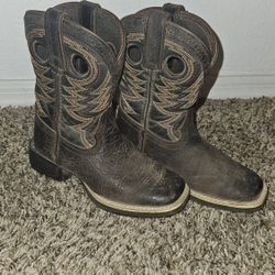 Kids Boots Size 12