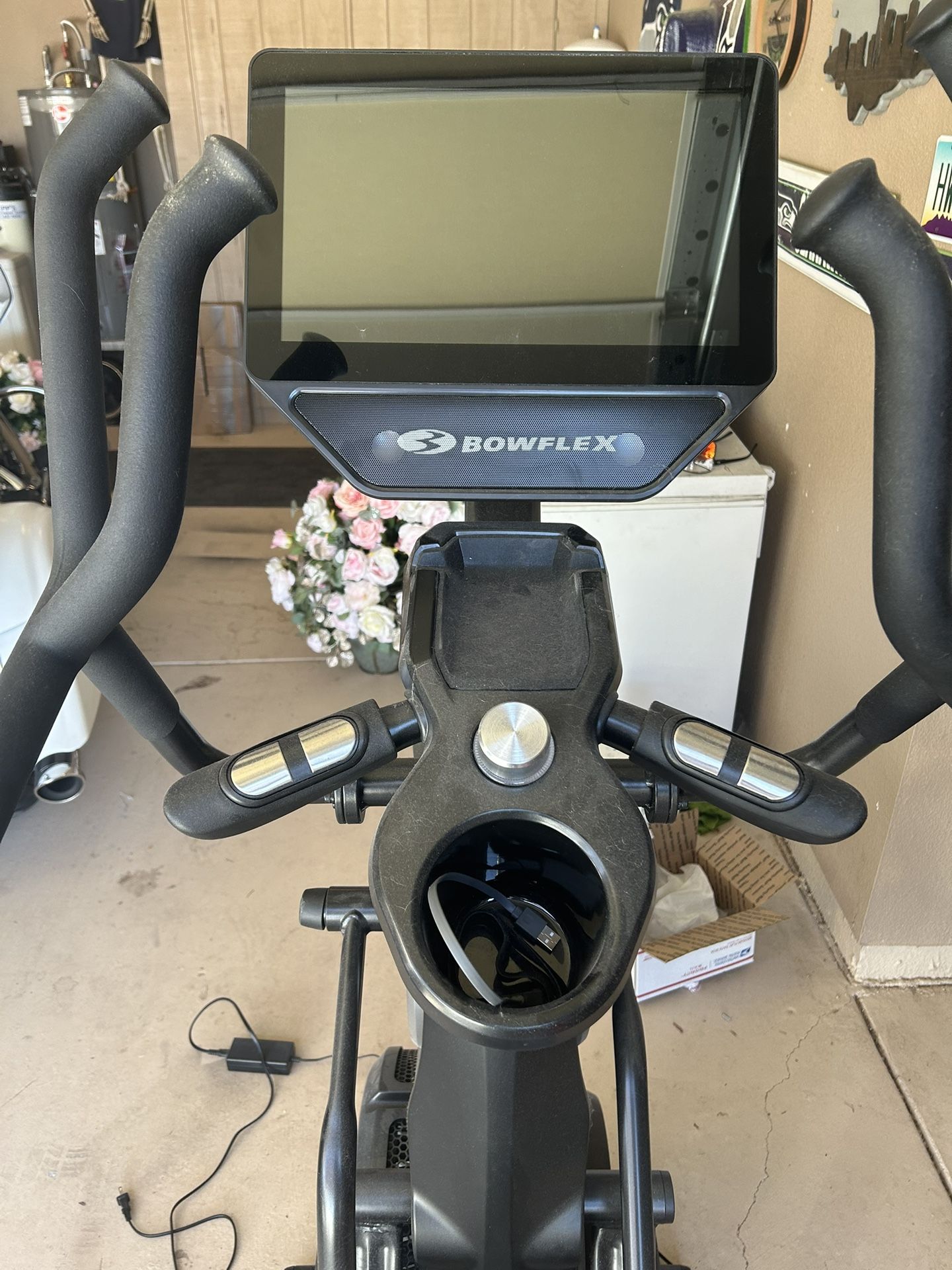 Bowflex Max total 16 $800