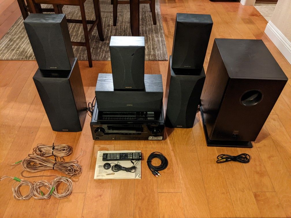 Pioneer VSX-1021-k Receiver With Onkyo 6.1 Surround Sound Speakers