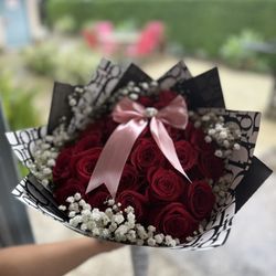 Ramo Buchon / Flowers / Roses / Valentines 