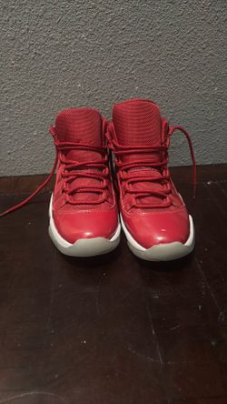Jordan 11s