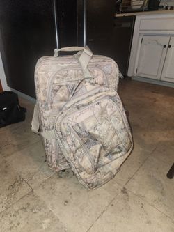 Luggage set. Carry on like new