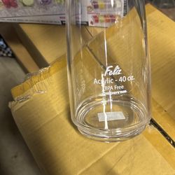 Acrylic 40 Ounce Sealed Juice Jar