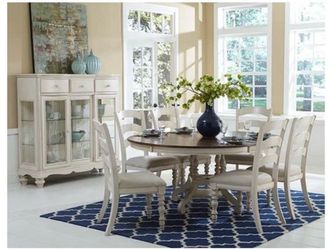 Set of 4 New Hillsdale Furniture Pine Island Ladder Back Chairs