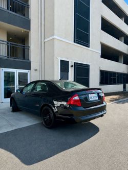 Ford Fusion Black Sedan