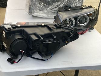 Bmw headlights left and right