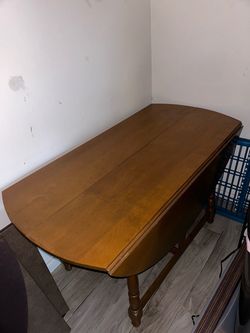 Kitchen table